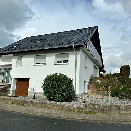 Odenwaldpanorama Апартаменты Klein Gumpen